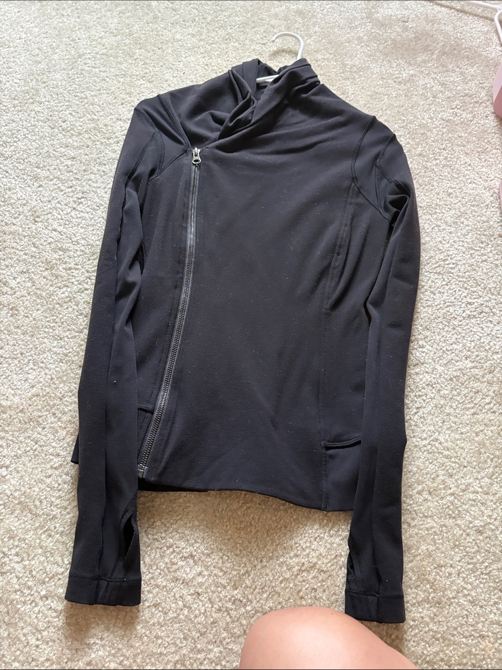 Lululemon black bhkati jacket